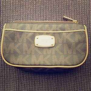 Michael Kors Cosmetic Bag Brown EUC